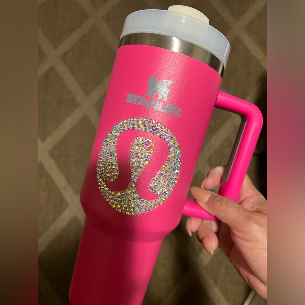 Lululemon Stanley